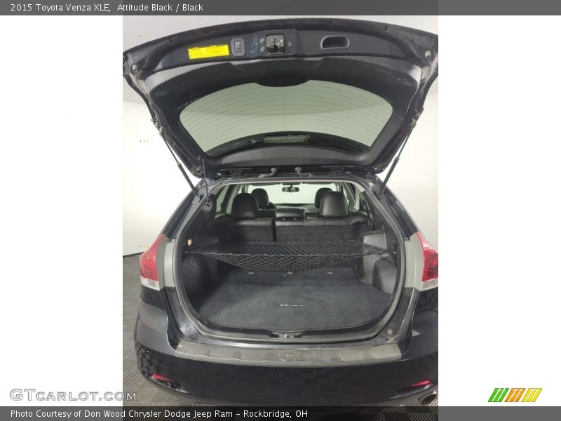 Attitude Black / Black 2015 Toyota Venza XLE