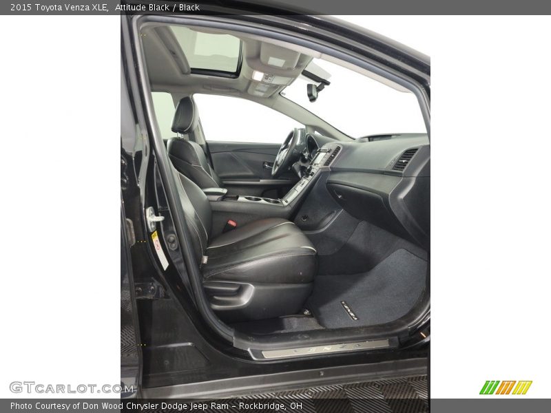 Attitude Black / Black 2015 Toyota Venza XLE