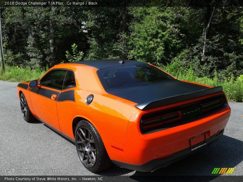 Go Mango / Black 2018 Dodge Challenger T/A Plus