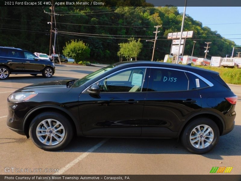 Agate Black Metallic / Ebony 2021 Ford Escape SE 4WD