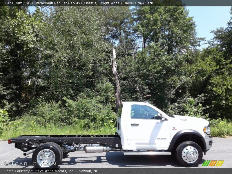 Bright White / Diesel Gray/Black 2021 Ram 5500 Tradesman Regular Cab 4x4 Chassis