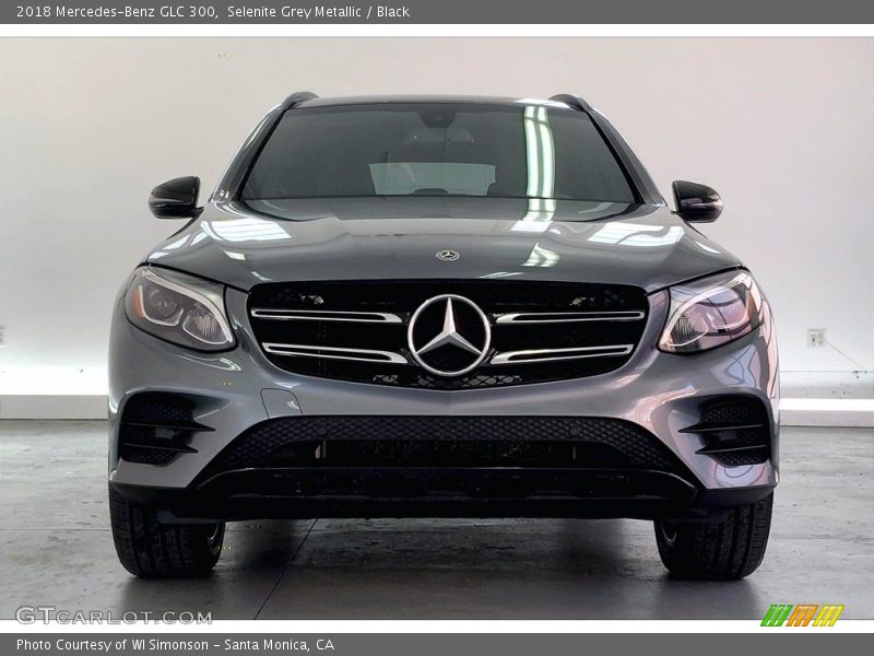 Selenite Grey Metallic / Black 2018 Mercedes-Benz GLC 300
