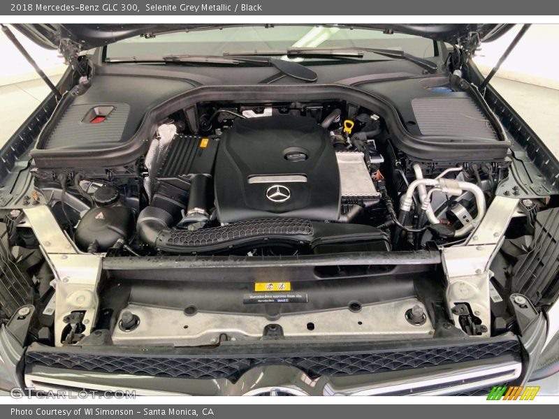 Selenite Grey Metallic / Black 2018 Mercedes-Benz GLC 300