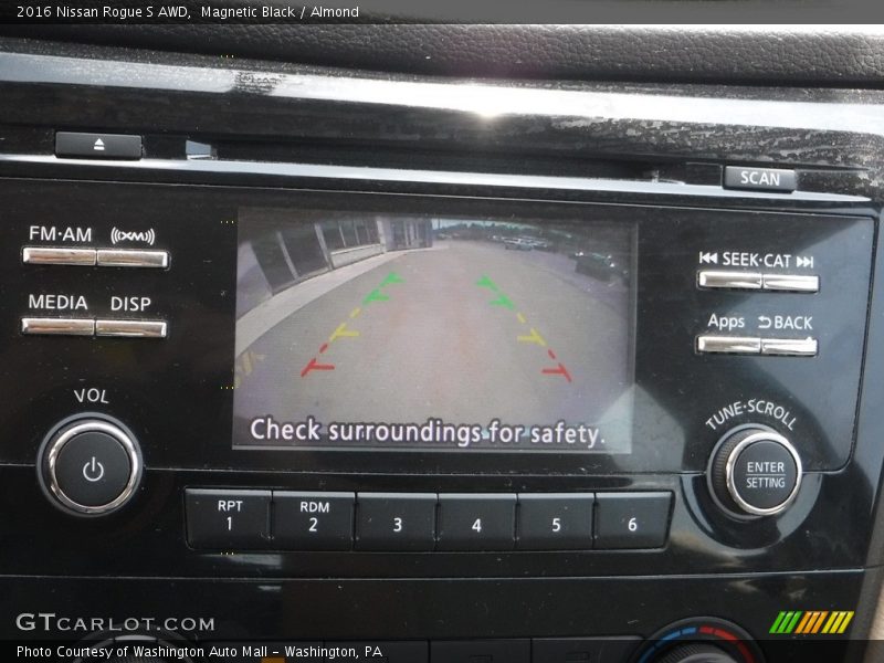 Magnetic Black / Almond 2016 Nissan Rogue S AWD