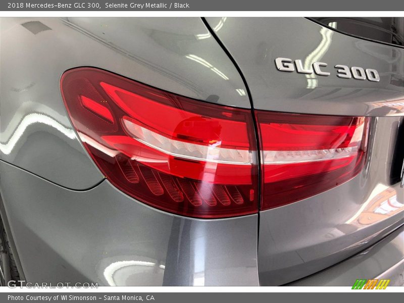 Selenite Grey Metallic / Black 2018 Mercedes-Benz GLC 300