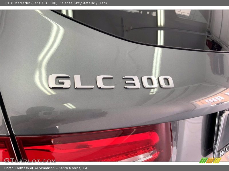 Selenite Grey Metallic / Black 2018 Mercedes-Benz GLC 300