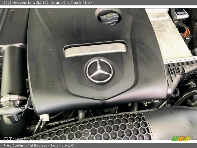 Selenite Grey Metallic / Black 2018 Mercedes-Benz GLC 300