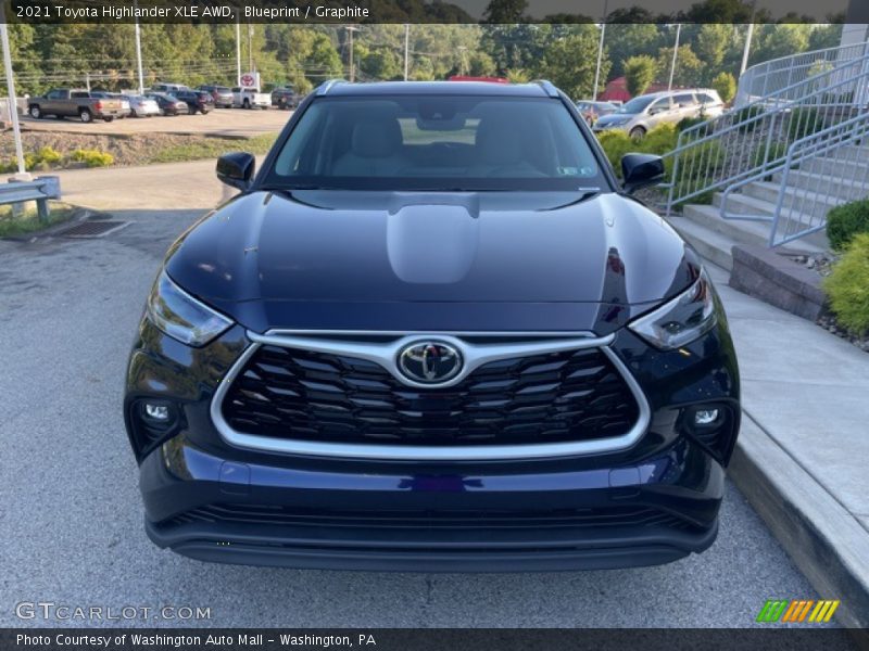 Blueprint / Graphite 2021 Toyota Highlander XLE AWD