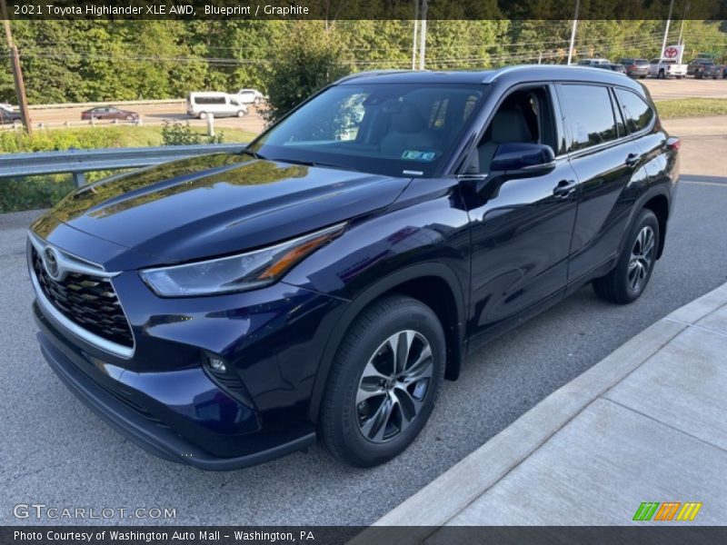 Blueprint / Graphite 2021 Toyota Highlander XLE AWD