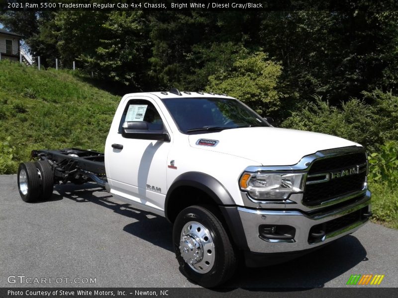 Bright White / Diesel Gray/Black 2021 Ram 5500 Tradesman Regular Cab 4x4 Chassis