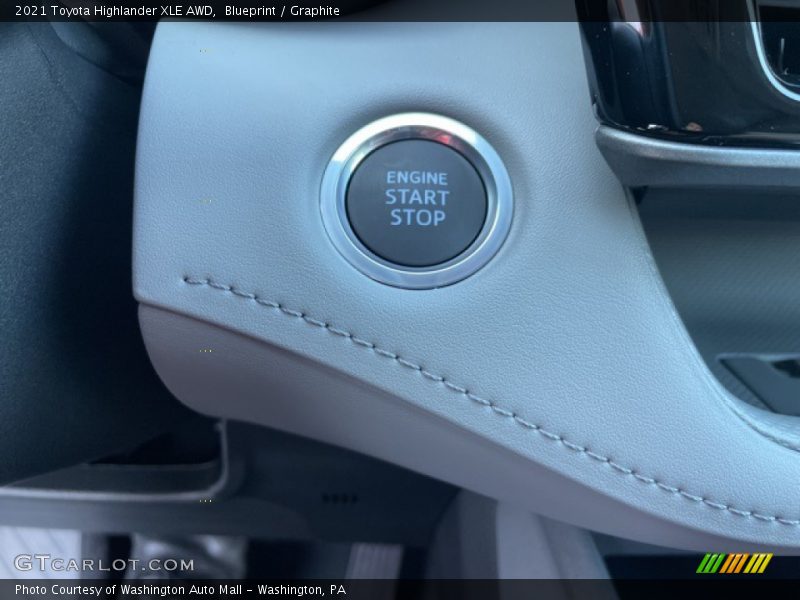 Blueprint / Graphite 2021 Toyota Highlander XLE AWD
