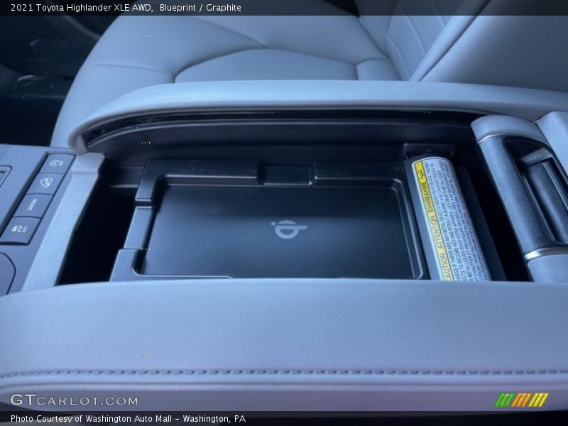Blueprint / Graphite 2021 Toyota Highlander XLE AWD