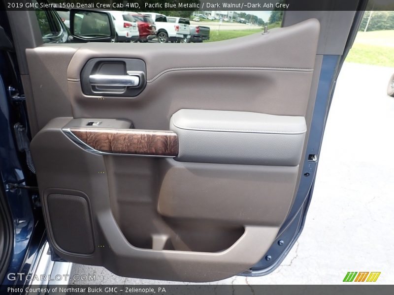 Door Panel of 2019 Sierra 1500 Denali Crew Cab 4WD