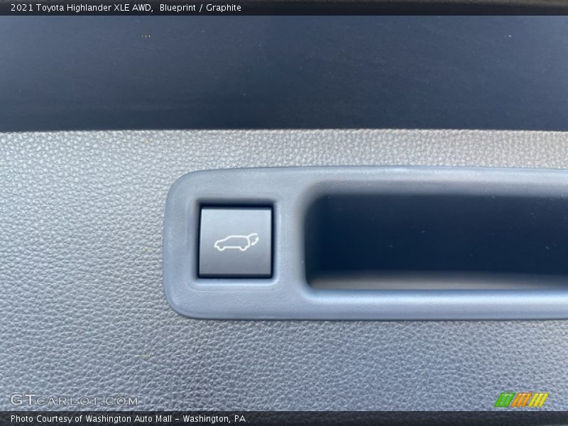 Blueprint / Graphite 2021 Toyota Highlander XLE AWD