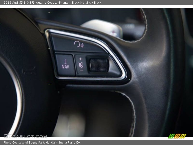  2013 S5 3.0 TFSI quattro Coupe Steering Wheel