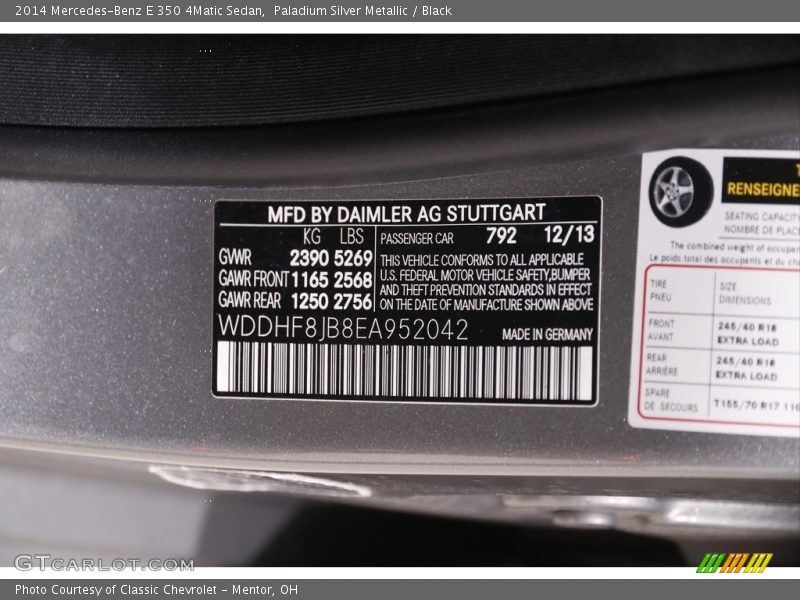 Paladium Silver Metallic / Black 2014 Mercedes-Benz E 350 4Matic Sedan