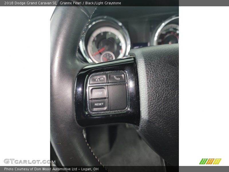 Granite Pearl / Black/Light Graystone 2018 Dodge Grand Caravan SE