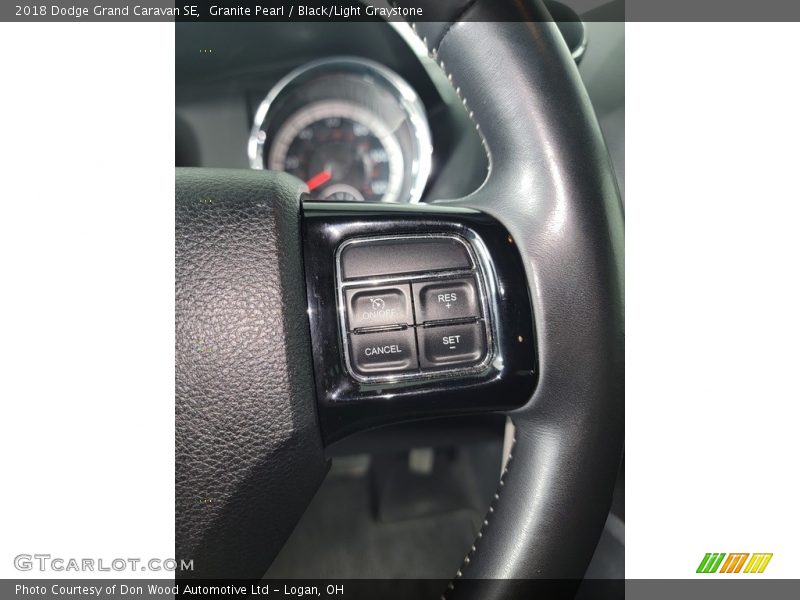 Granite Pearl / Black/Light Graystone 2018 Dodge Grand Caravan SE