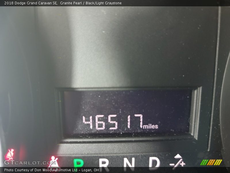 Granite Pearl / Black/Light Graystone 2018 Dodge Grand Caravan SE