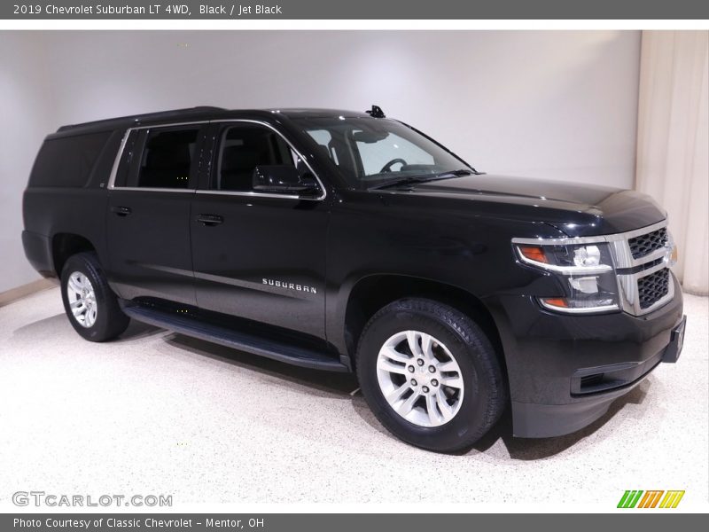 Black / Jet Black 2019 Chevrolet Suburban LT 4WD
