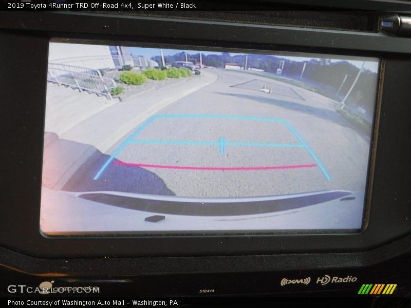 Super White / Black 2019 Toyota 4Runner TRD Off-Road 4x4