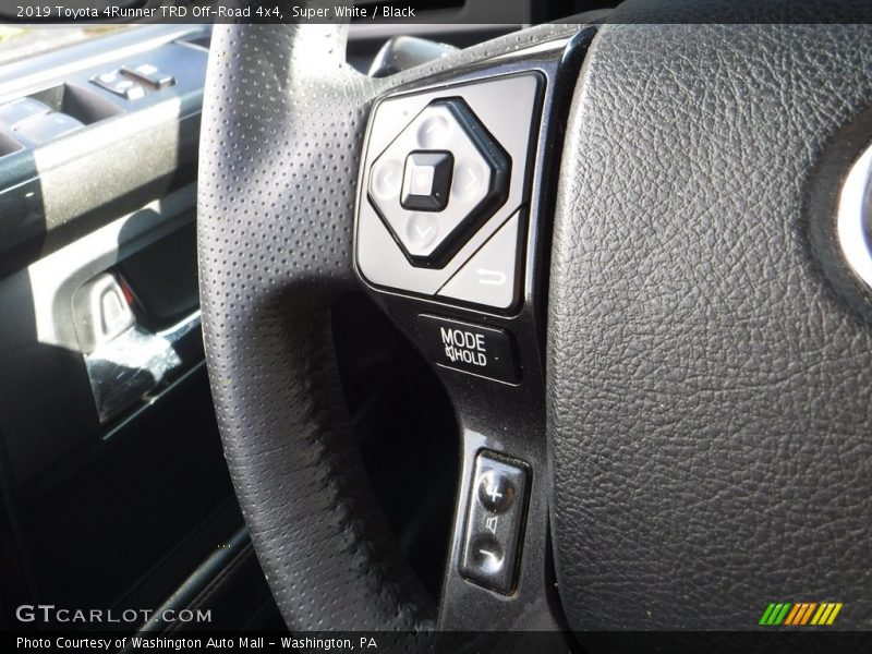 Super White / Black 2019 Toyota 4Runner TRD Off-Road 4x4
