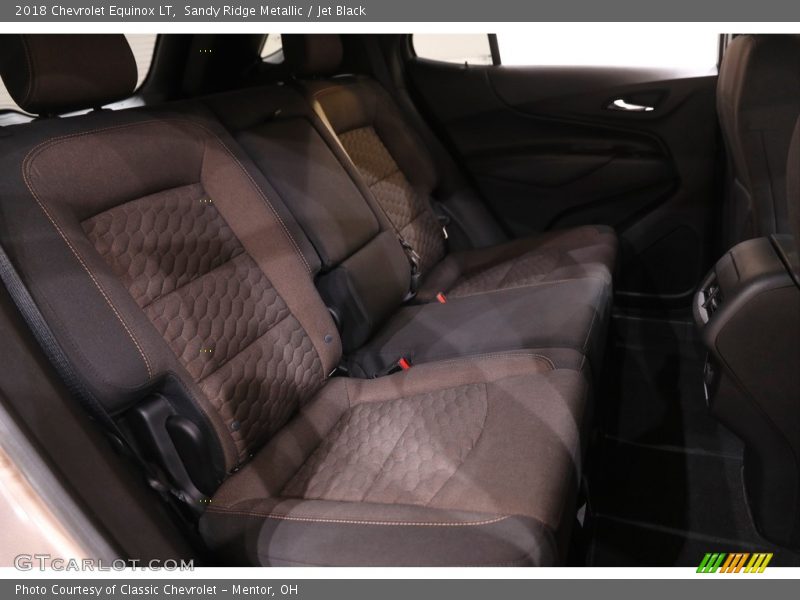 Sandy Ridge Metallic / Jet Black 2018 Chevrolet Equinox LT