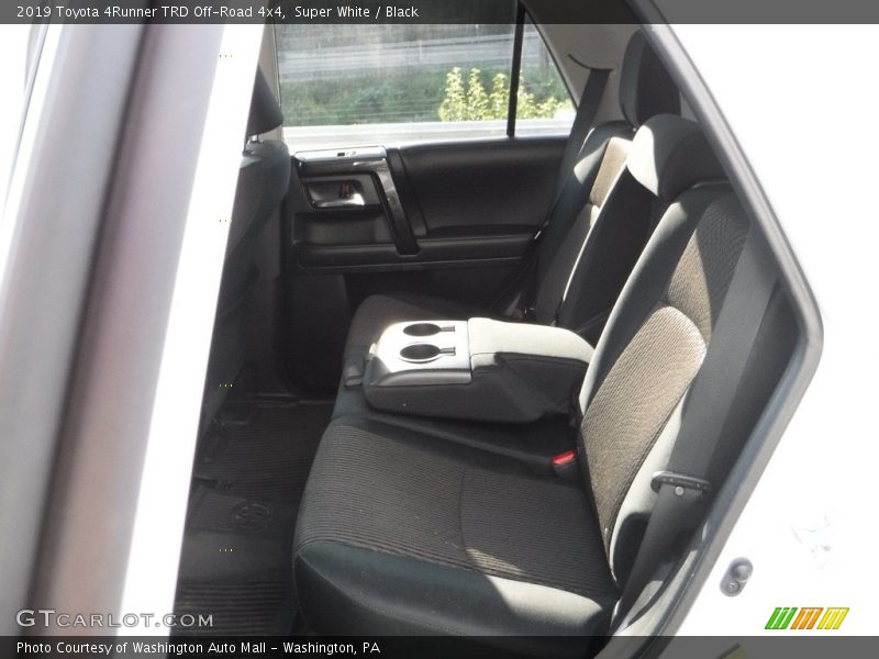 Super White / Black 2019 Toyota 4Runner TRD Off-Road 4x4