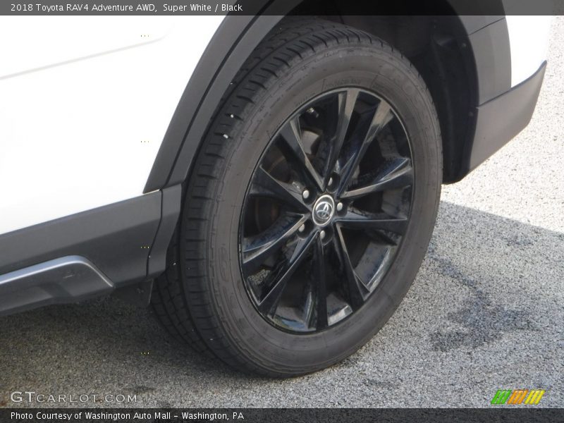 Super White / Black 2018 Toyota RAV4 Adventure AWD