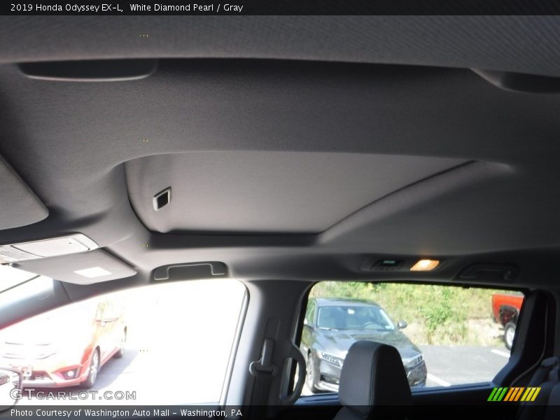 White Diamond Pearl / Gray 2019 Honda Odyssey EX-L