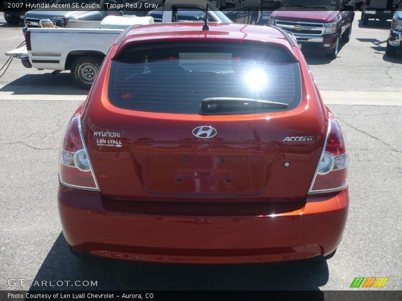 Tango Red / Gray 2007 Hyundai Accent SE Coupe