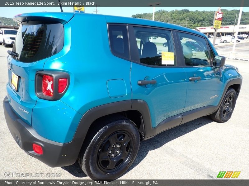 Bikini Metallic / Black 2019 Jeep Renegade Sport