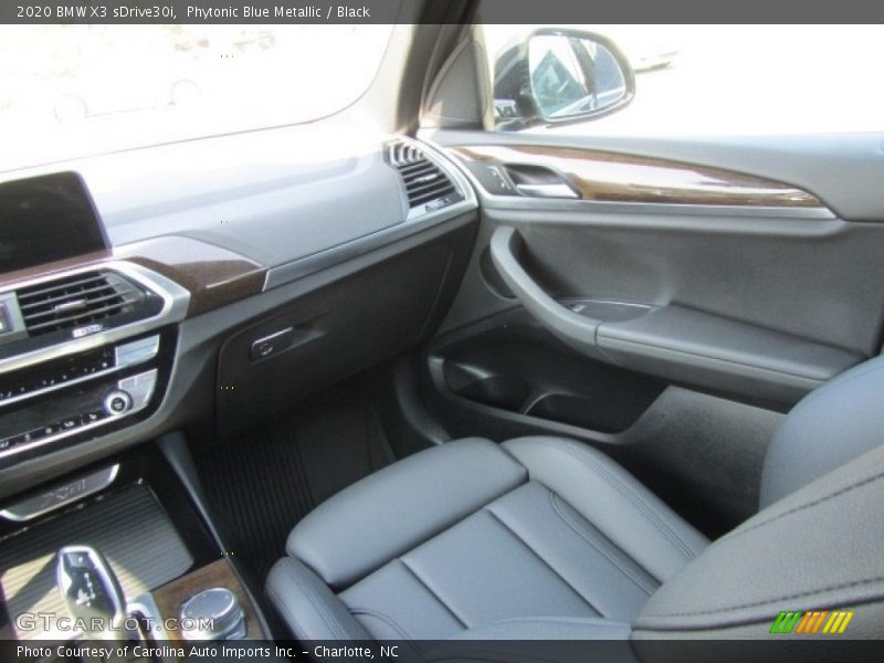 Phytonic Blue Metallic / Black 2020 BMW X3 sDrive30i