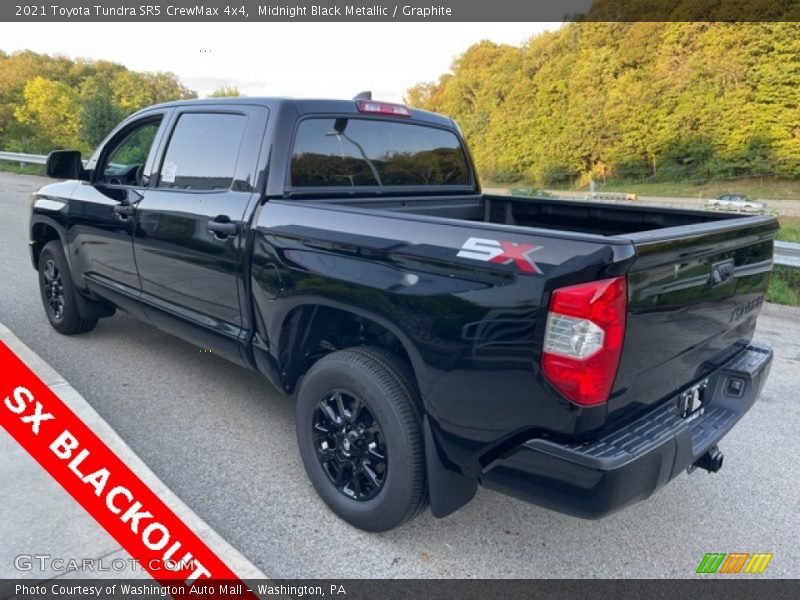 Midnight Black Metallic / Graphite 2021 Toyota Tundra SR5 CrewMax 4x4