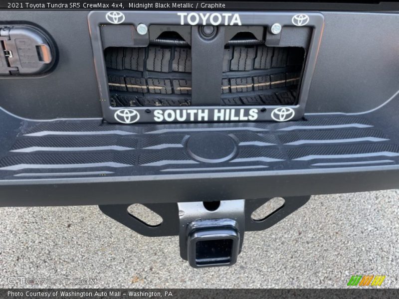 Midnight Black Metallic / Graphite 2021 Toyota Tundra SR5 CrewMax 4x4
