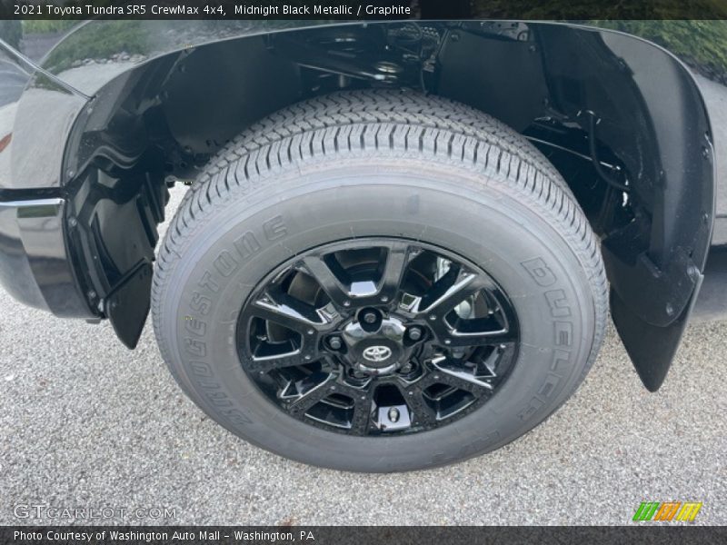 Midnight Black Metallic / Graphite 2021 Toyota Tundra SR5 CrewMax 4x4