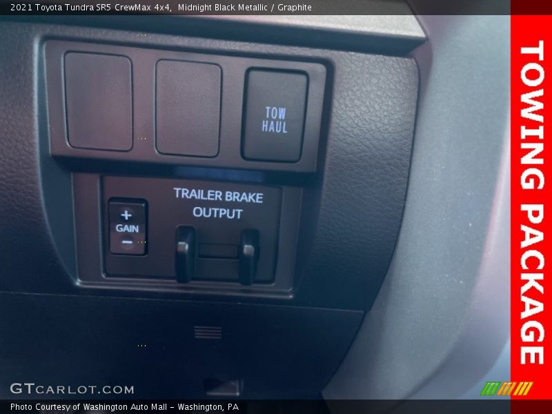 Midnight Black Metallic / Graphite 2021 Toyota Tundra SR5 CrewMax 4x4