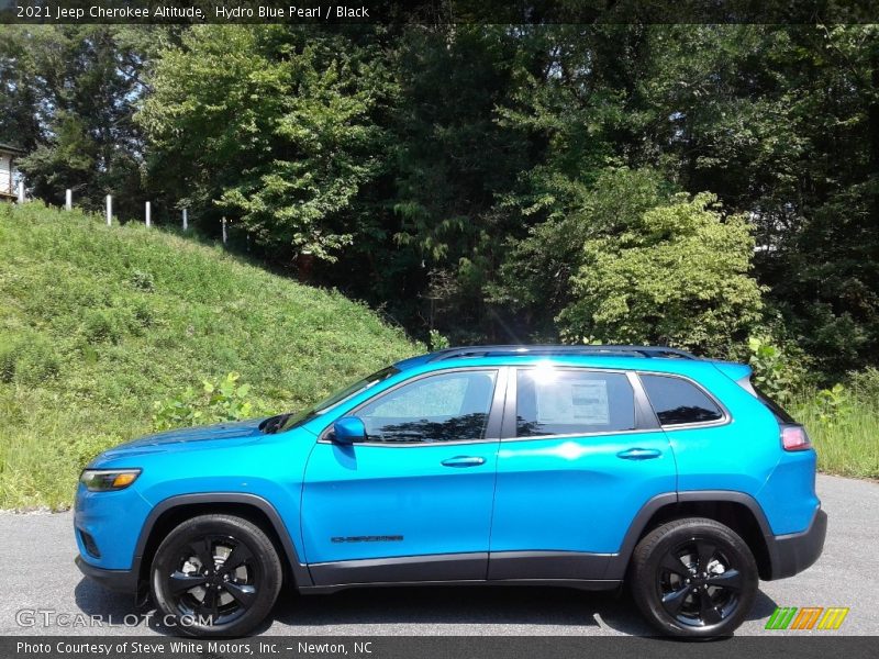 Hydro Blue Pearl / Black 2021 Jeep Cherokee Altitude