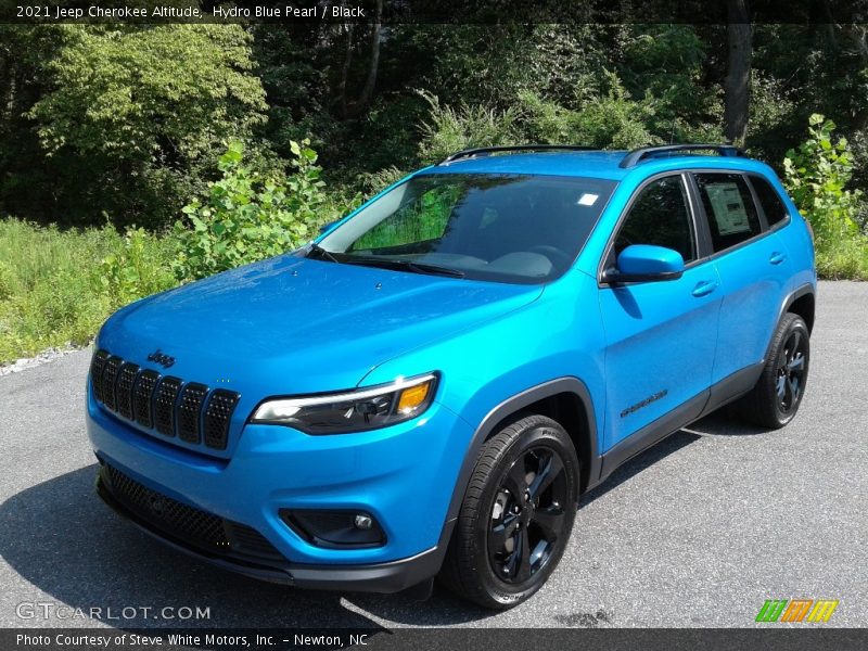 Hydro Blue Pearl / Black 2021 Jeep Cherokee Altitude