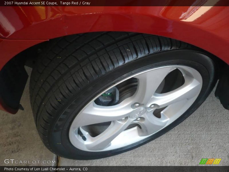 Tango Red / Gray 2007 Hyundai Accent SE Coupe