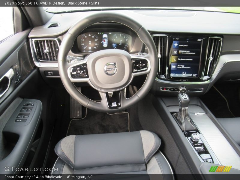 Dashboard of 2020 S60 T6 AWD R Design
