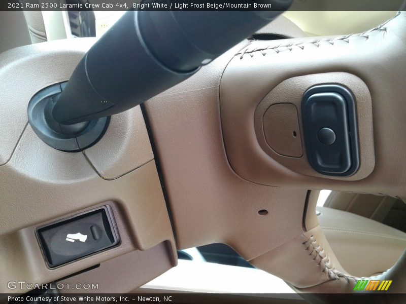 Bright White / Light Frost Beige/Mountain Brown 2021 Ram 2500 Laramie Crew Cab 4x4