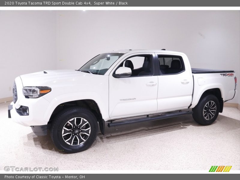 Super White / Black 2020 Toyota Tacoma TRD Sport Double Cab 4x4
