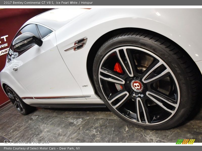  2017 Continental GT V8 S Wheel
