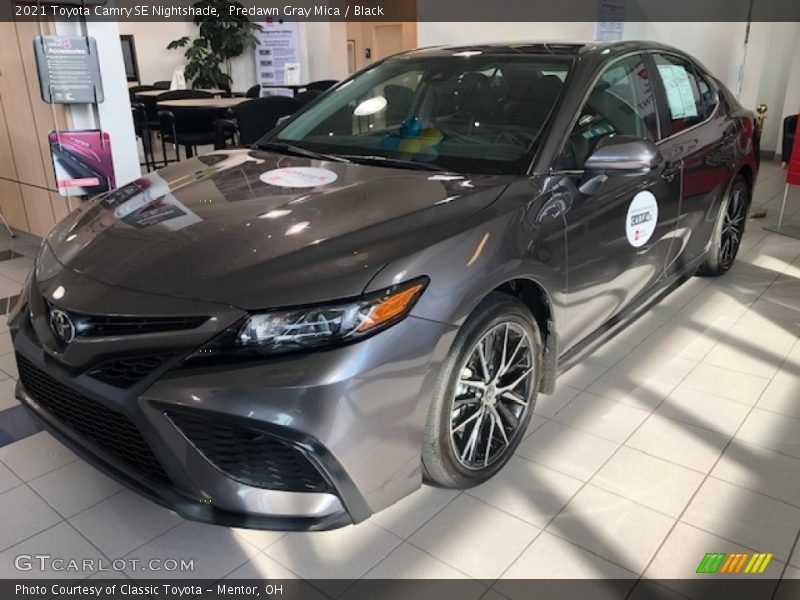 Predawn Gray Mica / Black 2021 Toyota Camry SE Nightshade