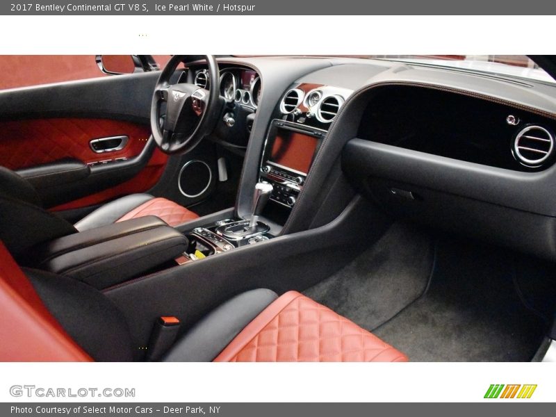 Dashboard of 2017 Continental GT V8 S