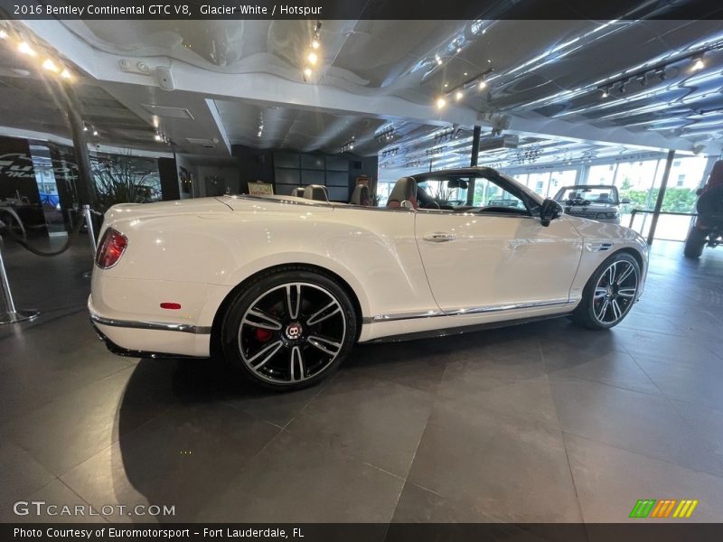 Glacier White / Hotspur 2016 Bentley Continental GTC V8