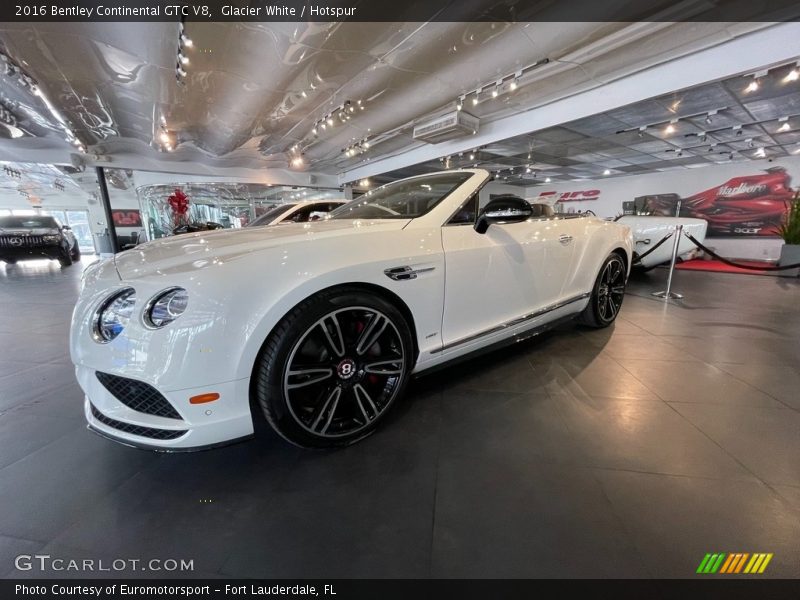 Glacier White / Hotspur 2016 Bentley Continental GTC V8