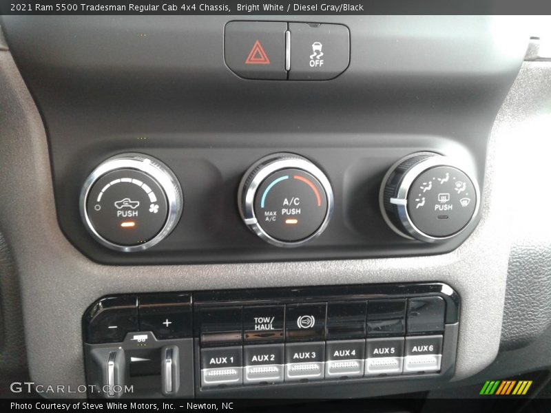 Bright White / Diesel Gray/Black 2021 Ram 5500 Tradesman Regular Cab 4x4 Chassis