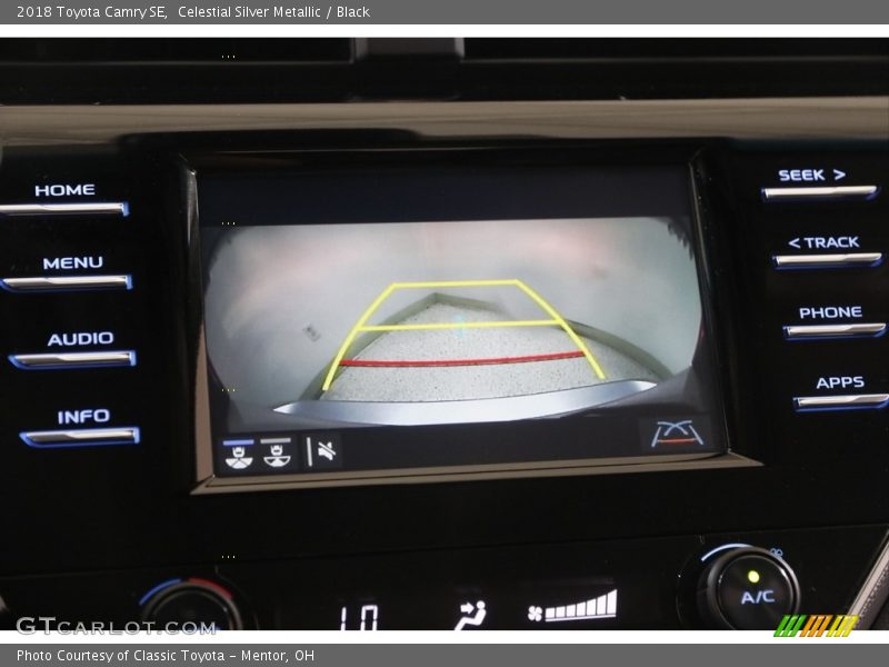 Celestial Silver Metallic / Black 2018 Toyota Camry SE